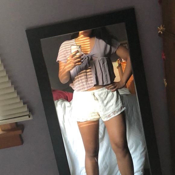 crop tied Kimchi Blue top - Picture 4 of 4